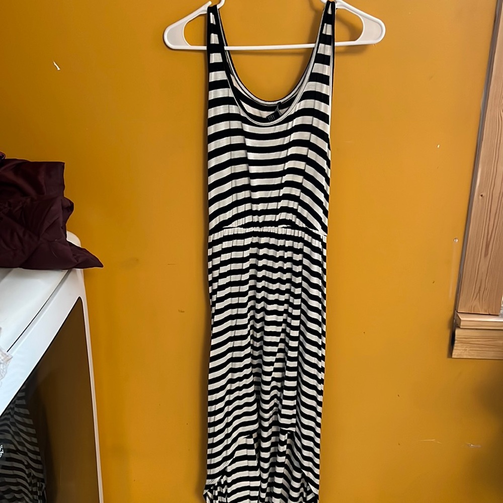 Woman maxi dress size medium